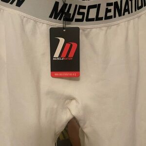 MuscleNation Women’s White Performance Leggings